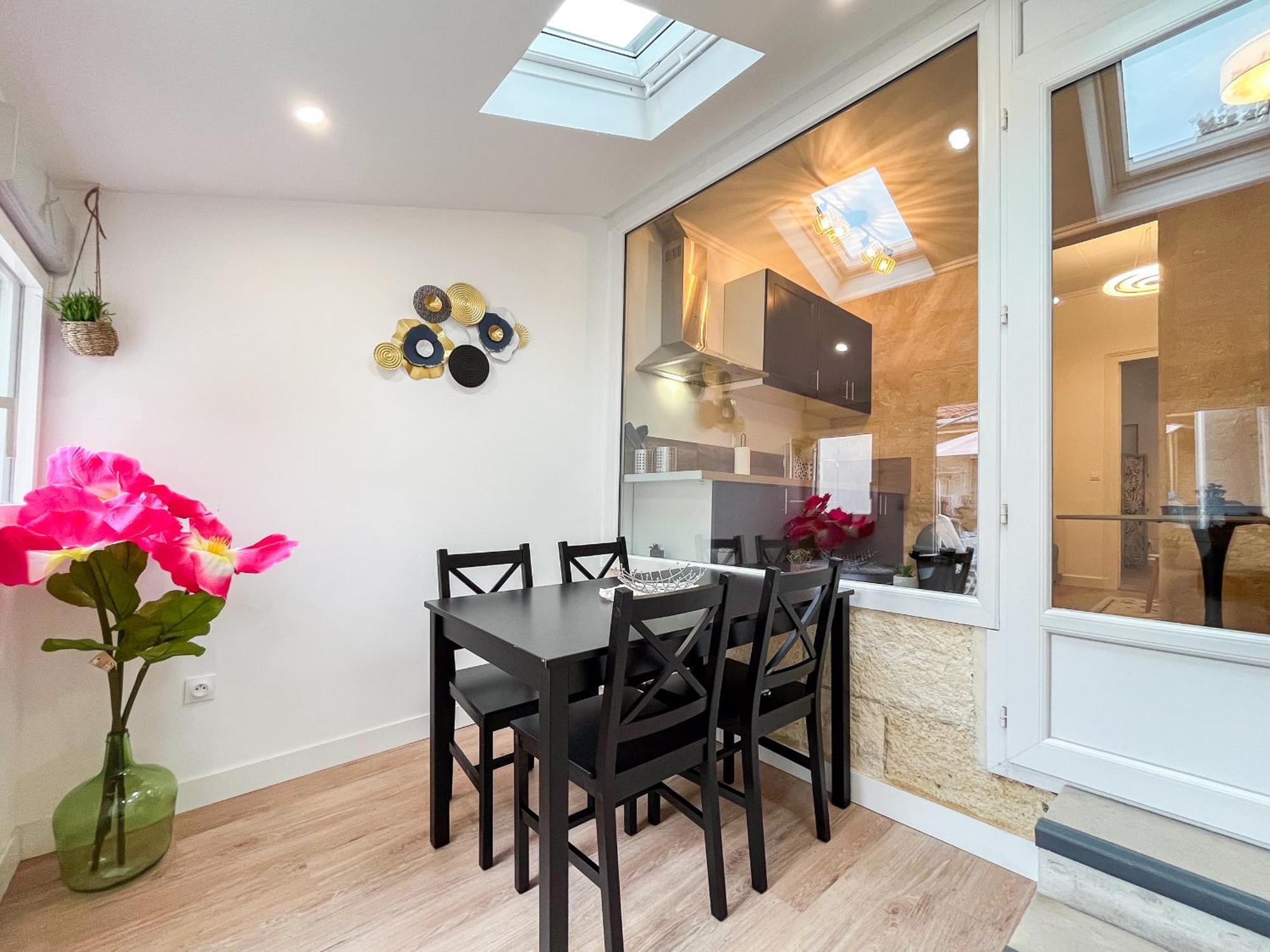 Ferienhaus Echoppe Typique Avec Terrasse
